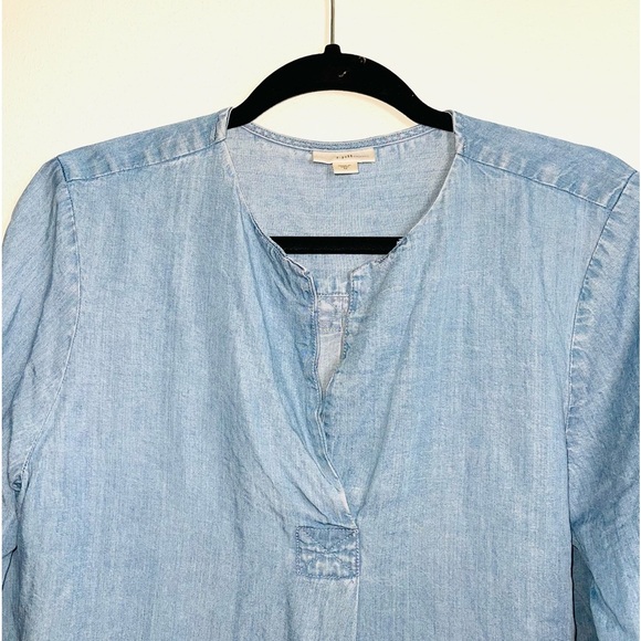 J. Jill Denim Medium Wash Chambray Split Neck Popover Tunic Top Medium Women’s - Picture 2 of 10